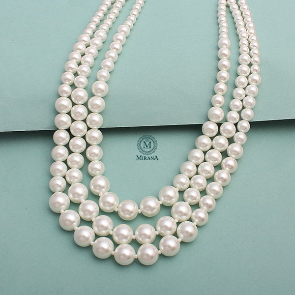 Barbie Three Layered Pearls Necklace