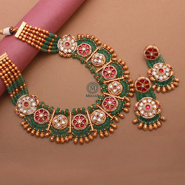 Naira Ruby Green Antique Necklace Set