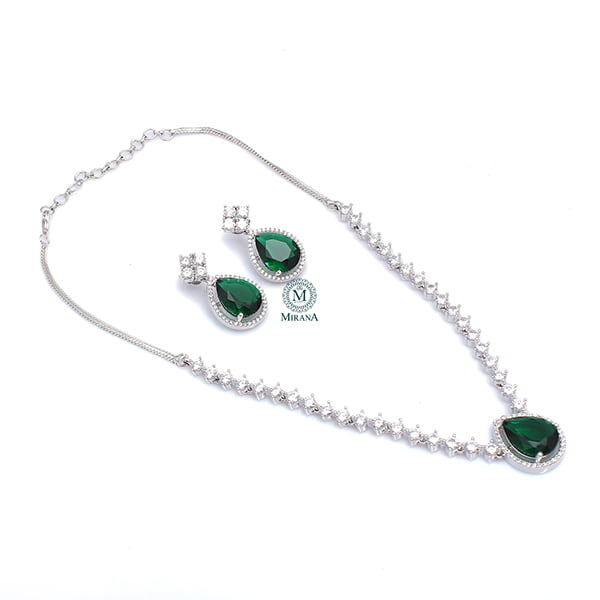 Helen Emerald Green Designer Necklace Set