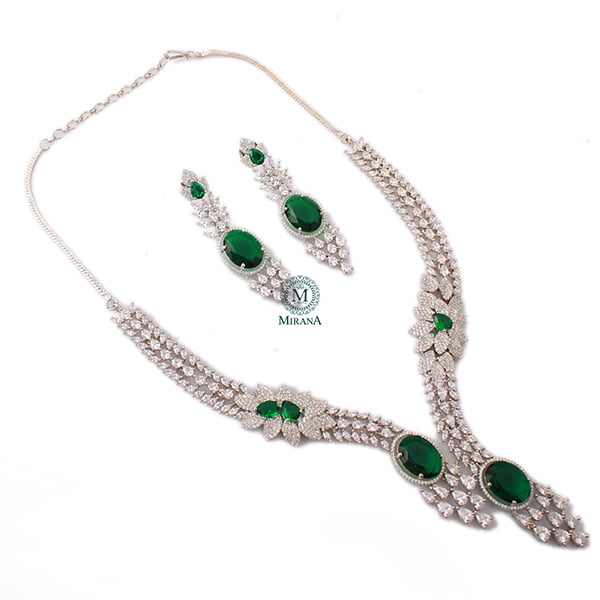 Bella Emerald Green Designer Necklace Set