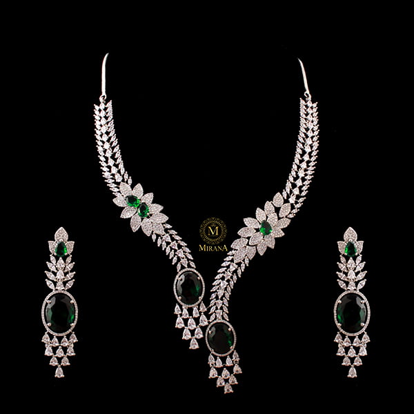 Bella Emerald Green Designer Necklace Set