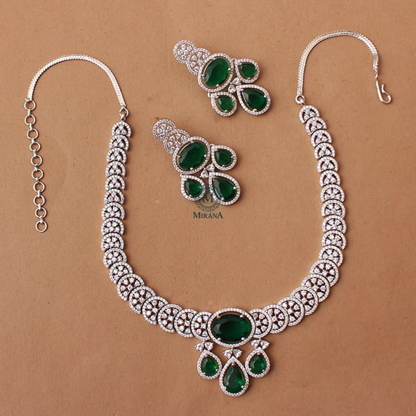 Vorisha Emerald Green Designer Necklace Set