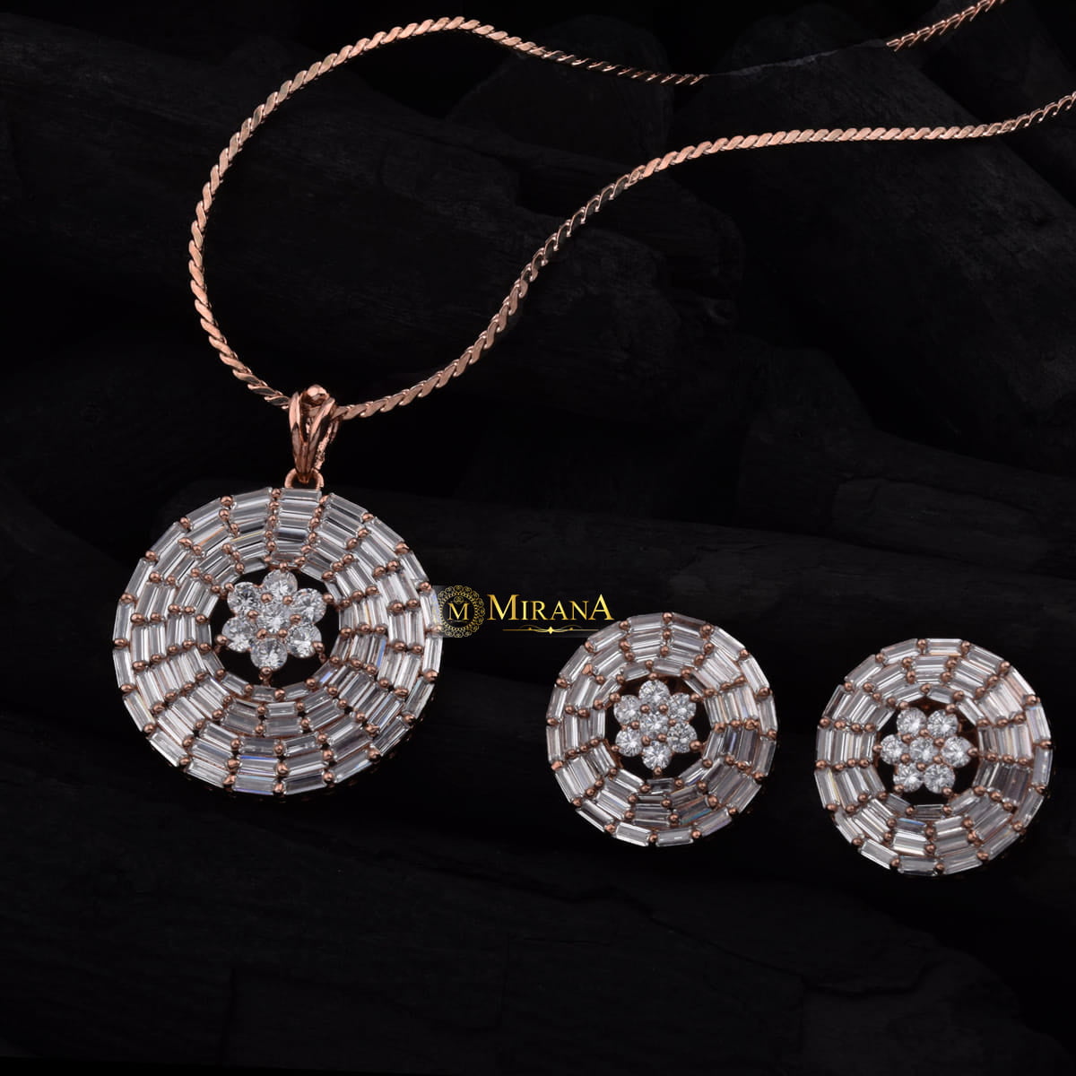 MJPD21P003-1-Baguette-Round-Shaped-Pendants-Set-Rose-Gold-Look-1.jpg