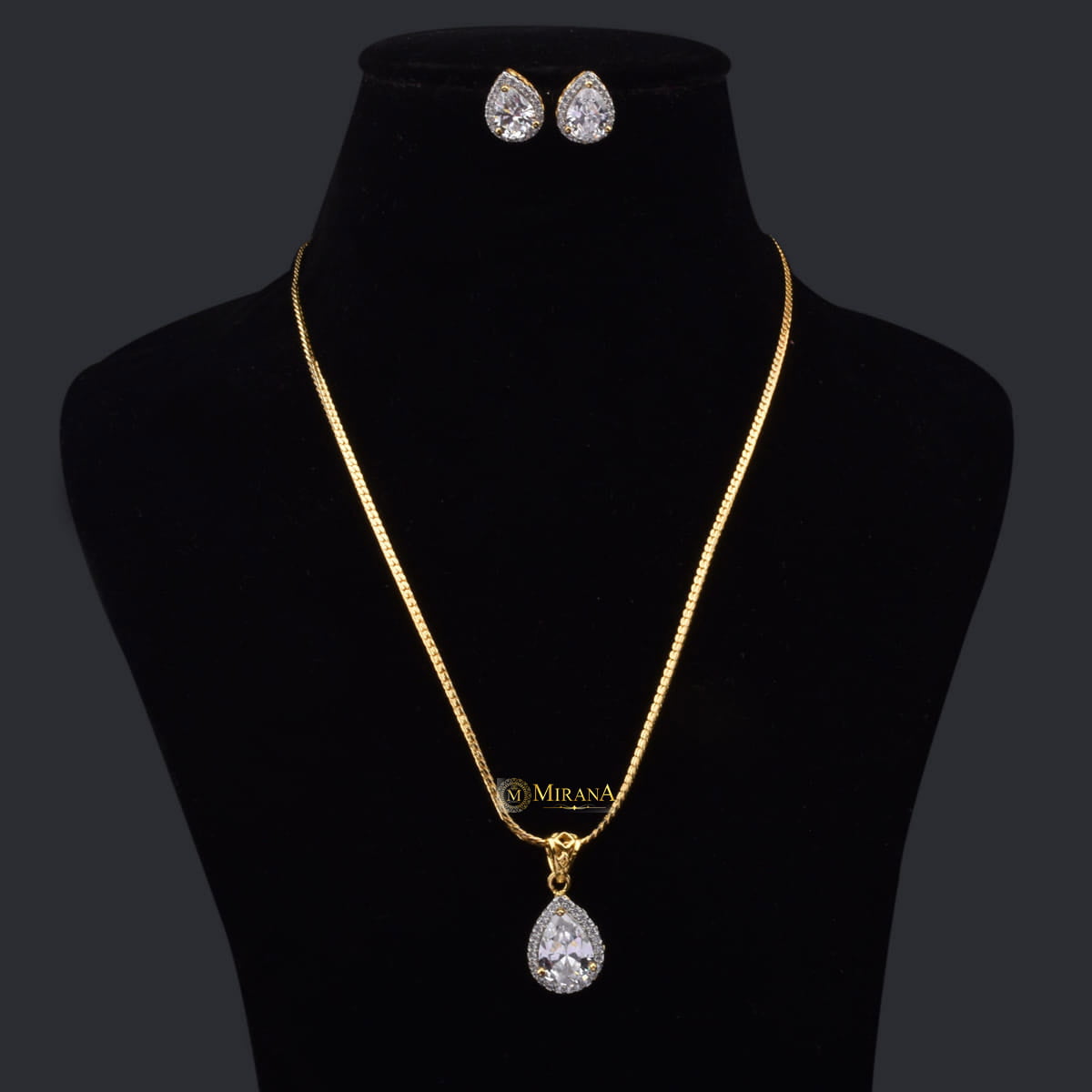 Cluster Drop Pendant Set With Ring