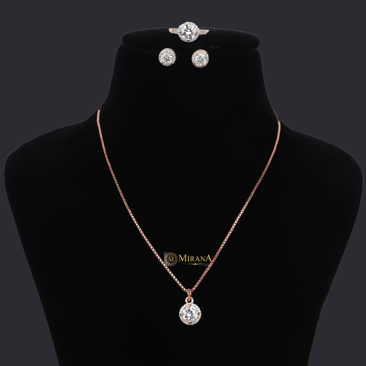 Solitaire Round Pendant Set With Ring