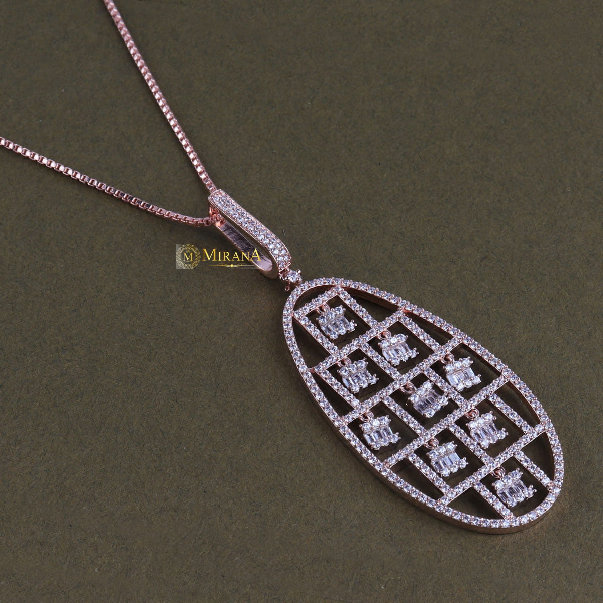 Oval Shaped Pendant Set