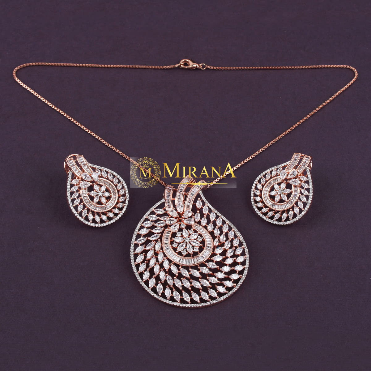 Haylen Designer Pendant Set