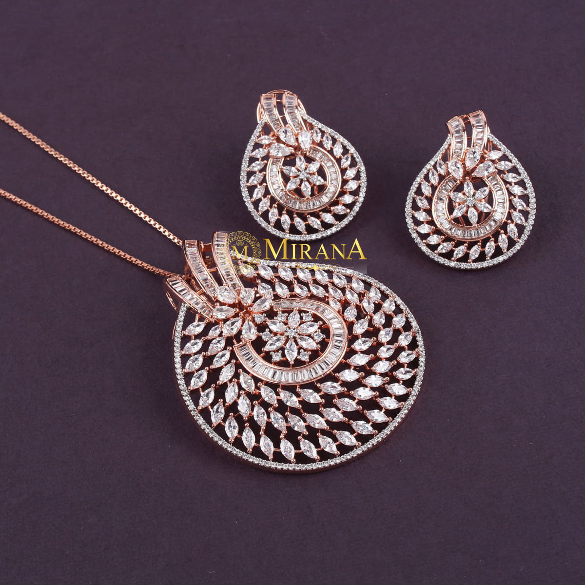 Haylen Designer Pendant Set