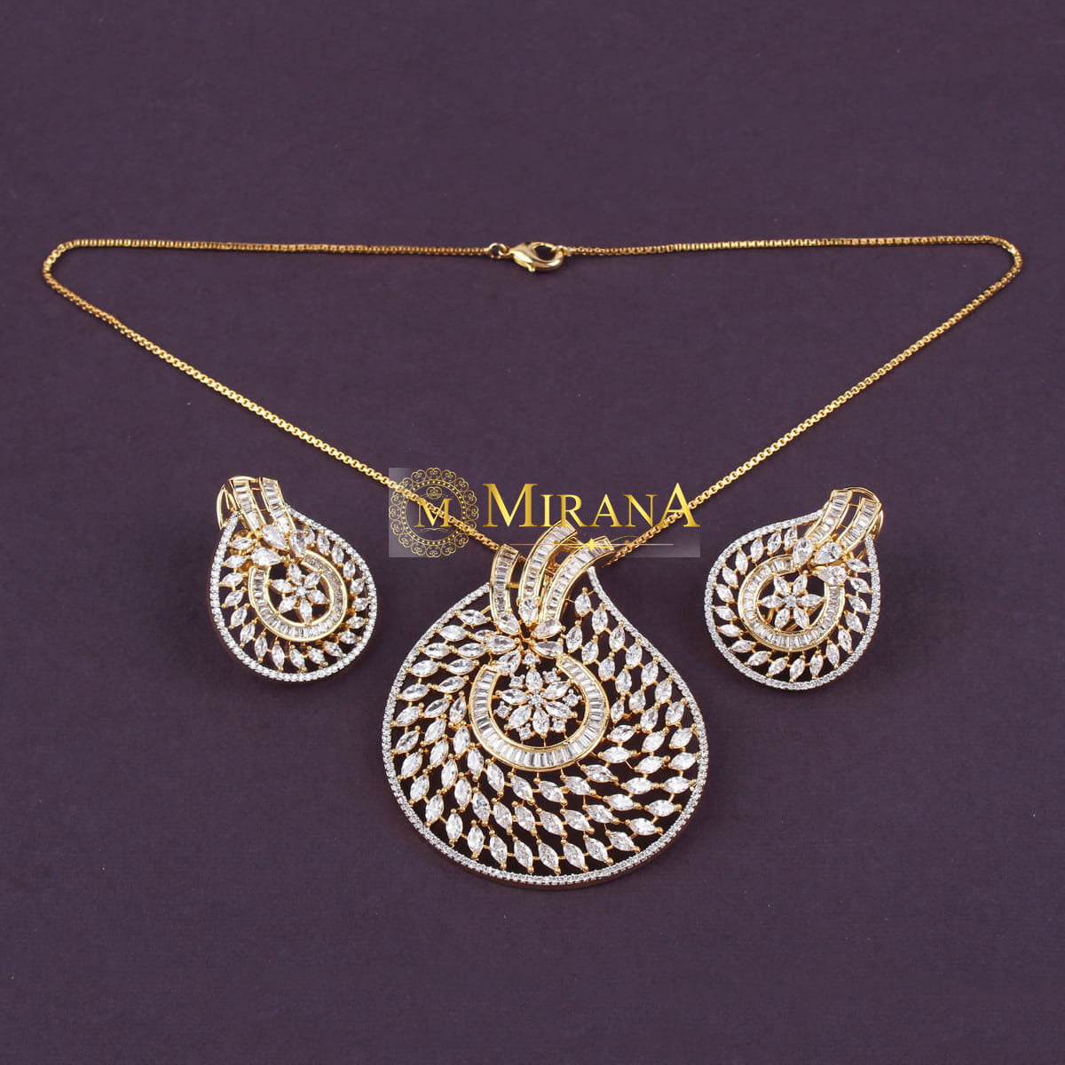 Haylen Designer Pendant Set