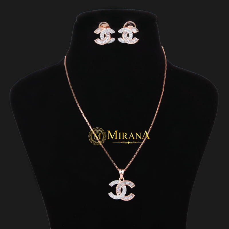 Cammy Chanel Cluster Designer Pendant Set