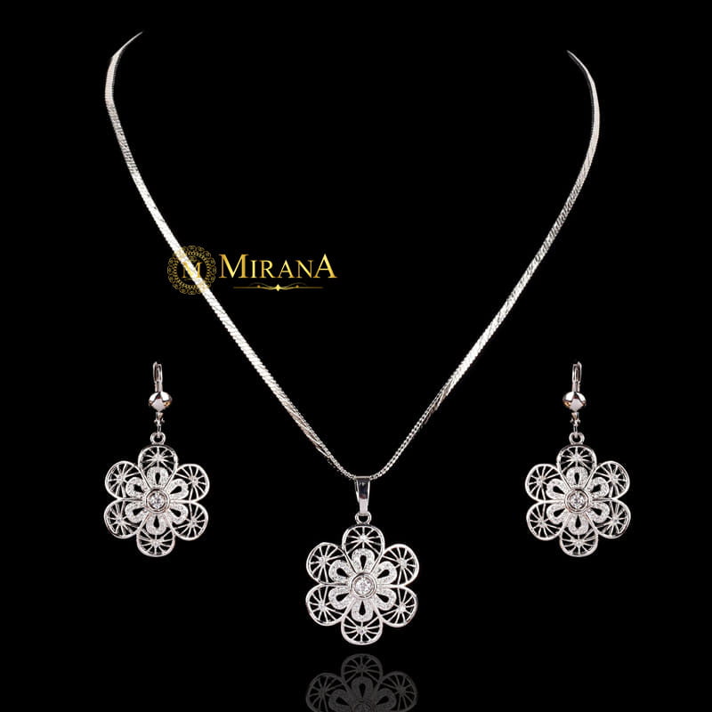 MJPD21P078-1-Florence-Designer-Pendant-Set-Silver-Look-1.jpg October 15, 2022