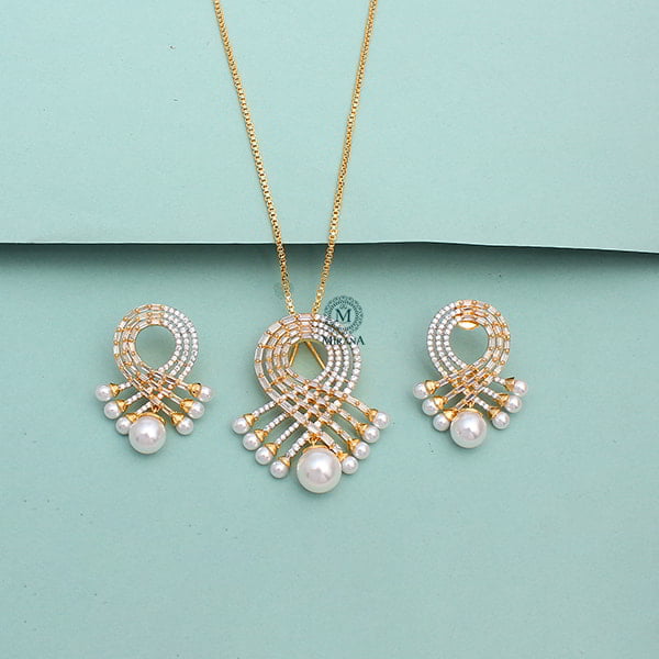 Kiara Pearl CZ Pendant Set