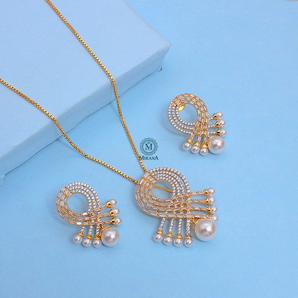 Kiara Pearl CZ Pendant Set