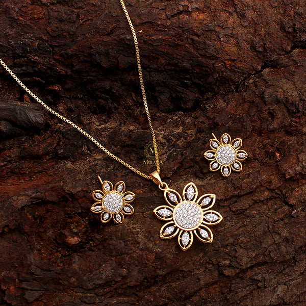 Winnie CZ Designer Pendant Set