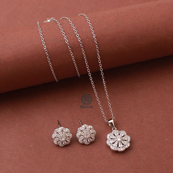 Lily 925 Pure Silver Designer Pendant Set