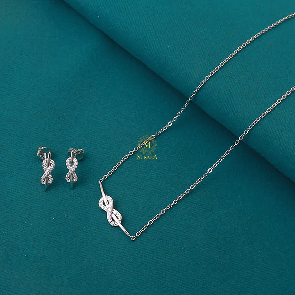 Kaylee 925 Pure Silver Designer Pendant Set