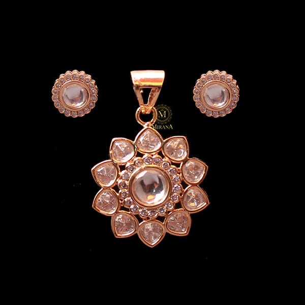 Kaamini Polki Designer Pendant Set