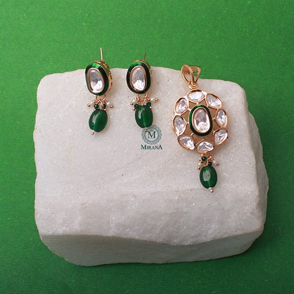 Divya Emerald Green Polki Designer Pendant Set