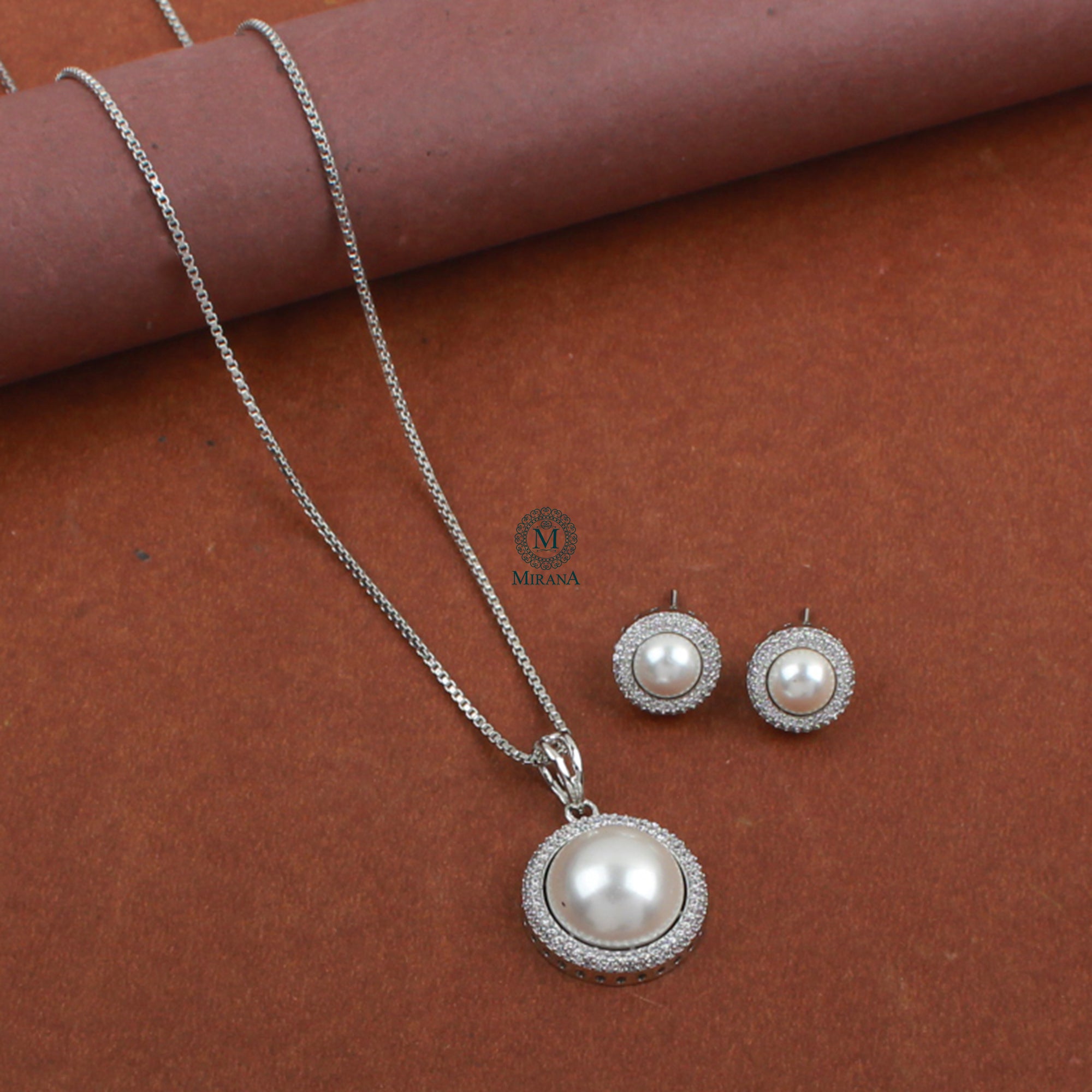 Fiza Pearl CZ Designer Pendant Set