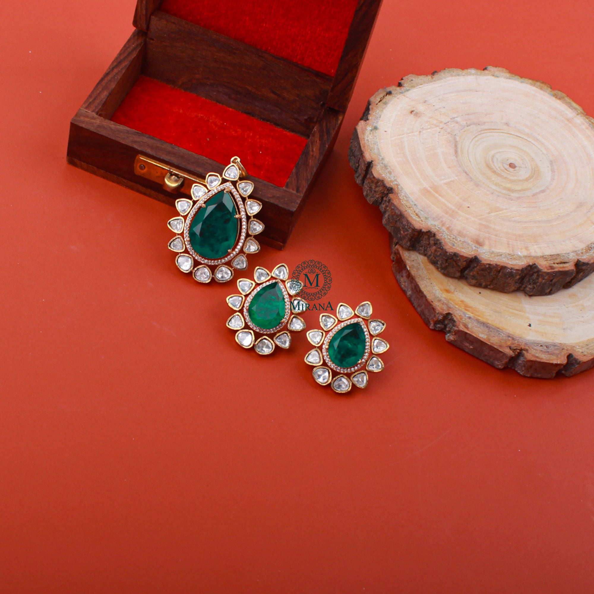 Vrushi Emerald Green Moissanite Pendant Set