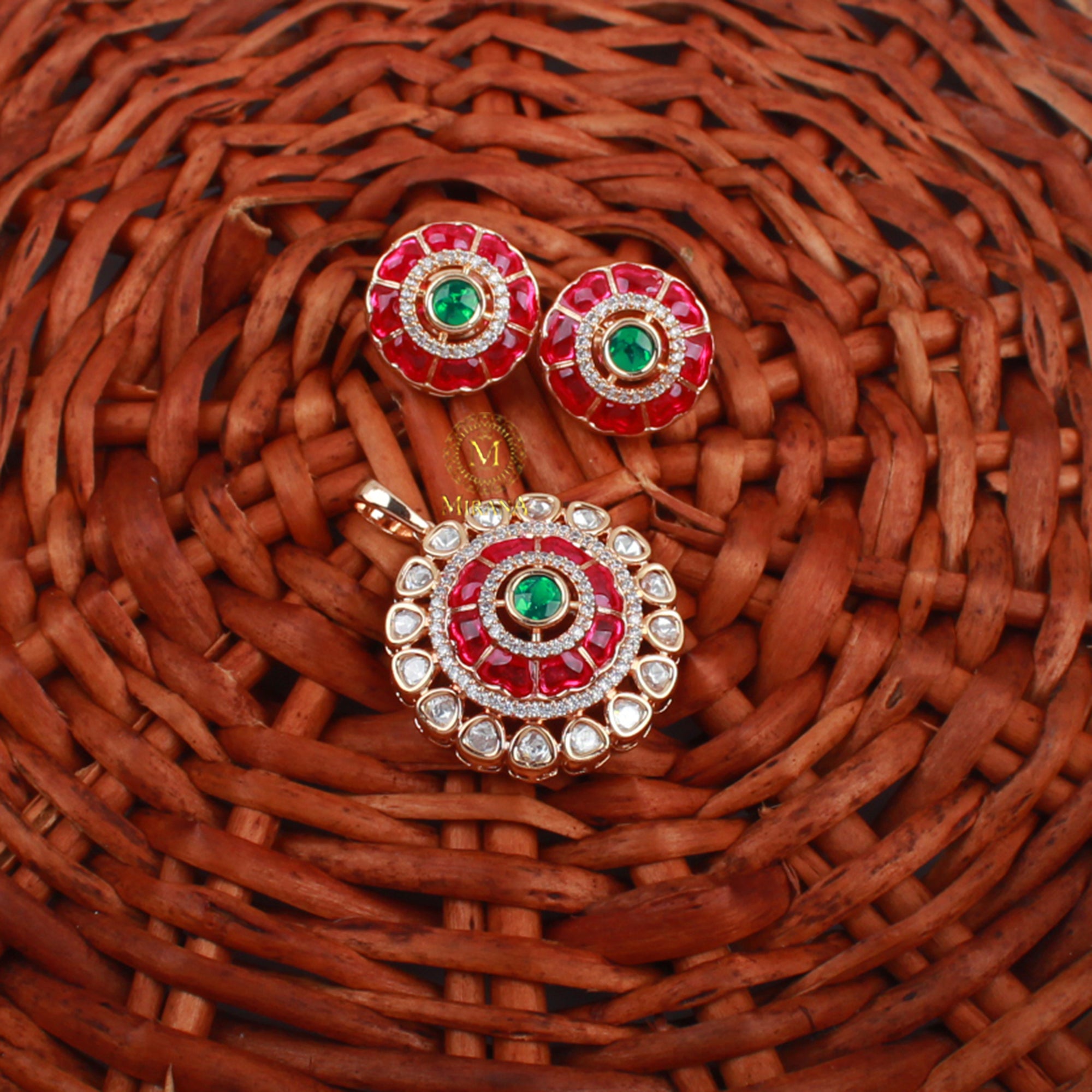 Anantika Polki Designer Pendant Set