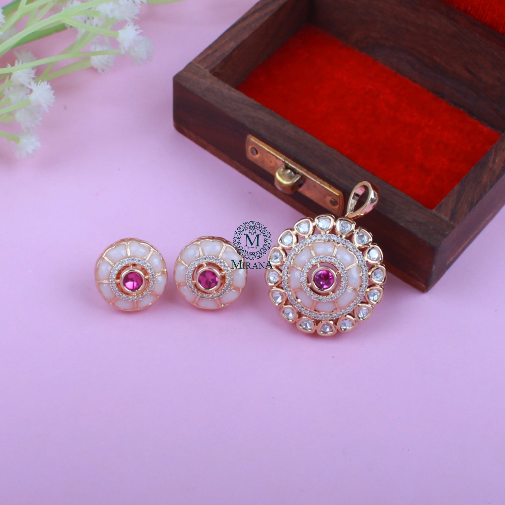 Anantika Ivory Polki Designer Pendant Set