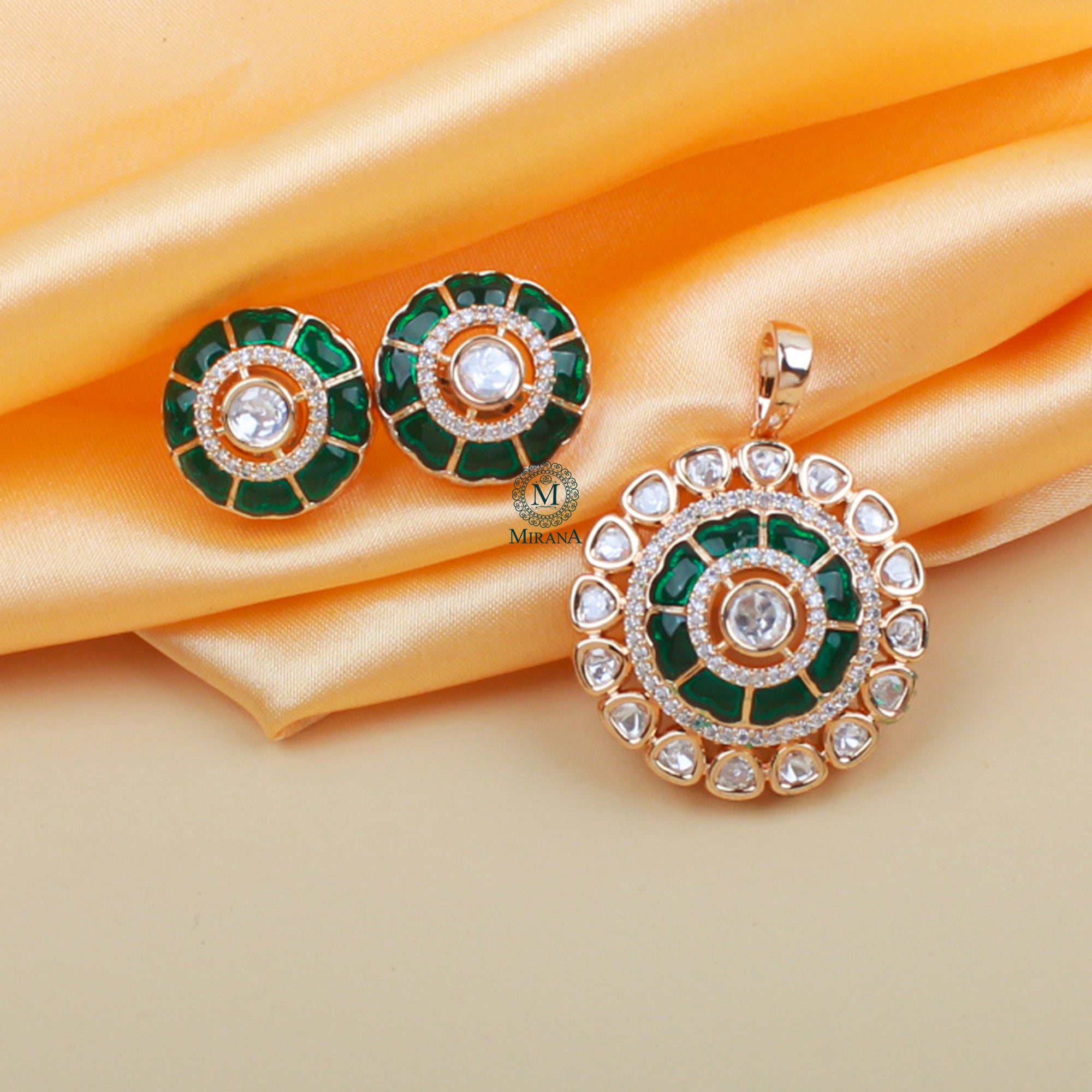 Anantika Emerald Green Polki Pendant Set