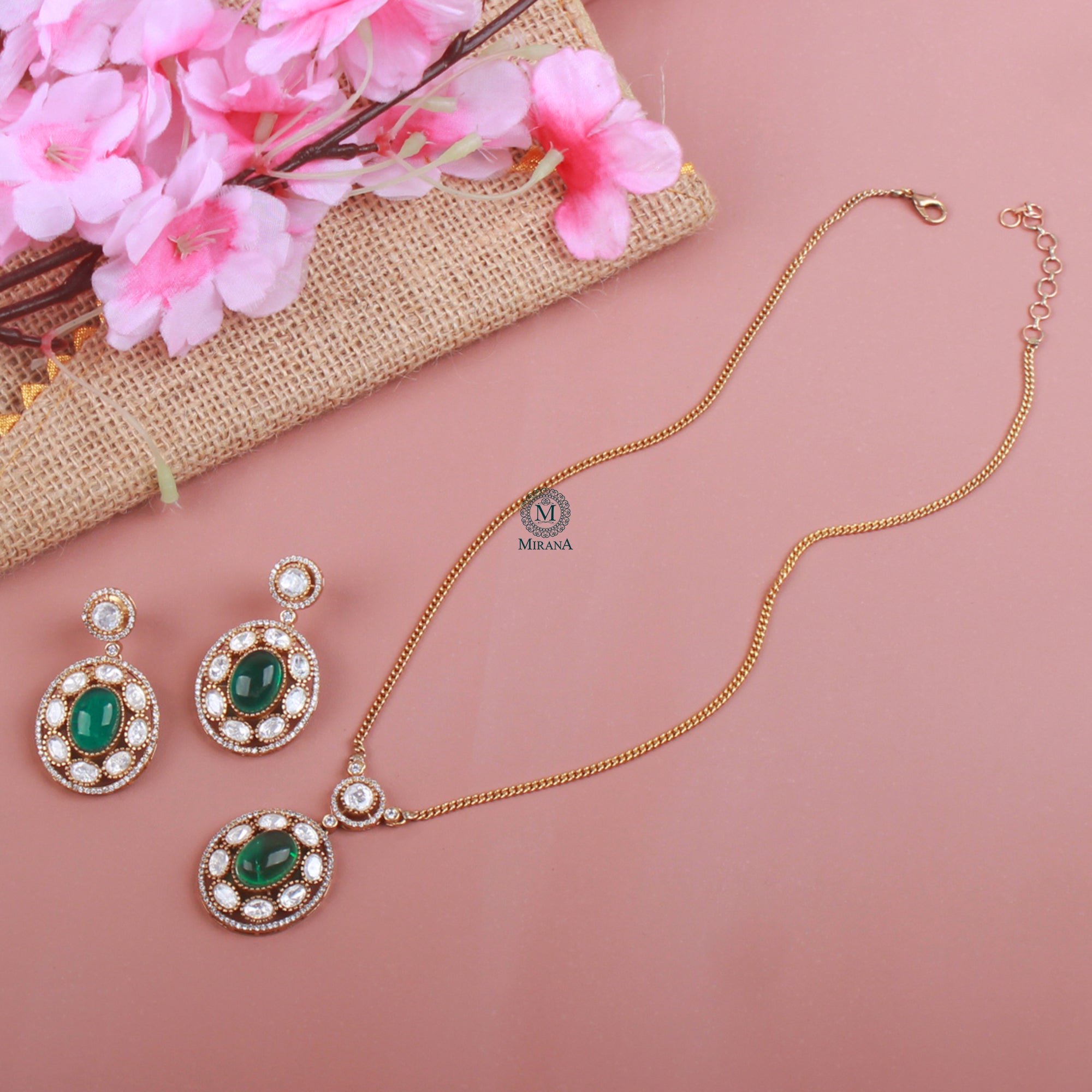 Sidha Emerald Green Polki Pendant Set