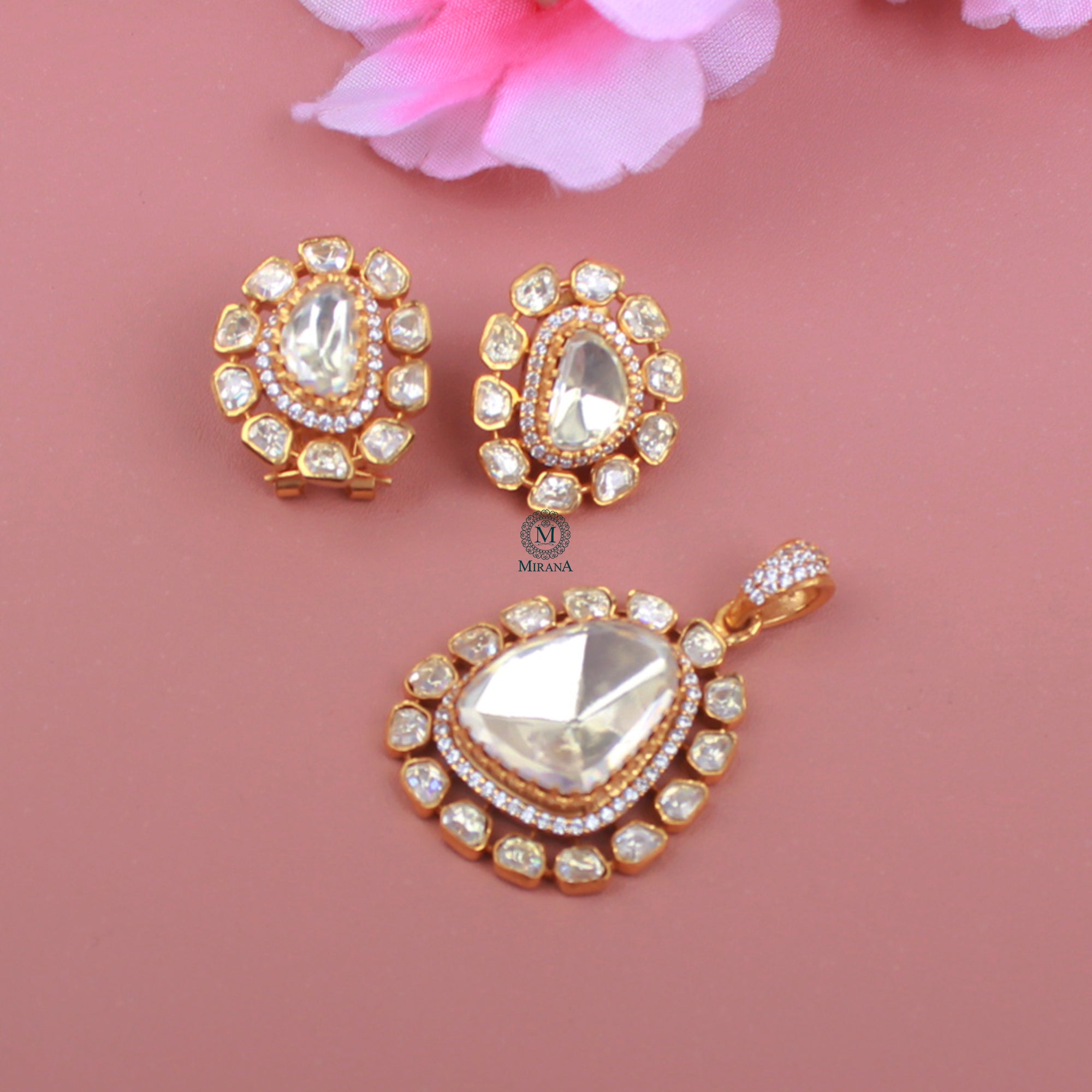 Aisha Moissanite Designer Pendant Set