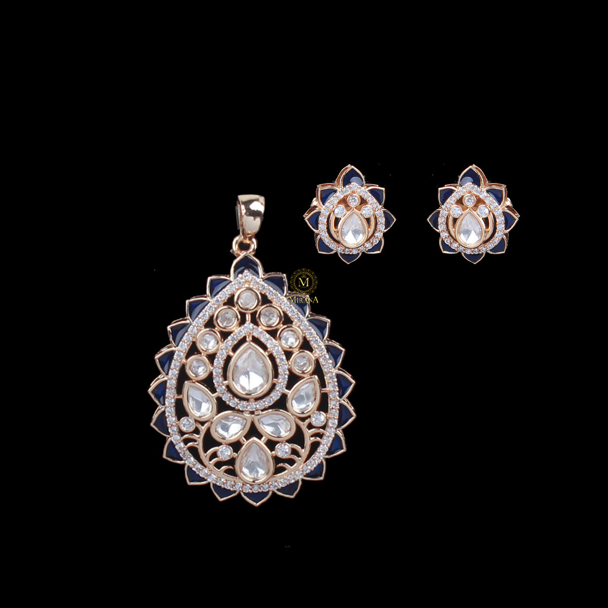 Aarvi Polki Designer Pendant Set