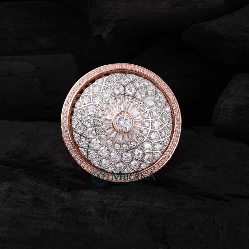 MJRG21R036-1-Elegant-Round-Revolving-Ring-Rose-Gold-Look-5.jpg