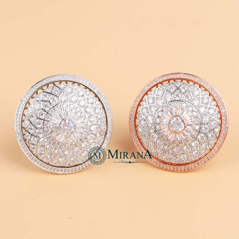 Elegant Round Revolving Ring