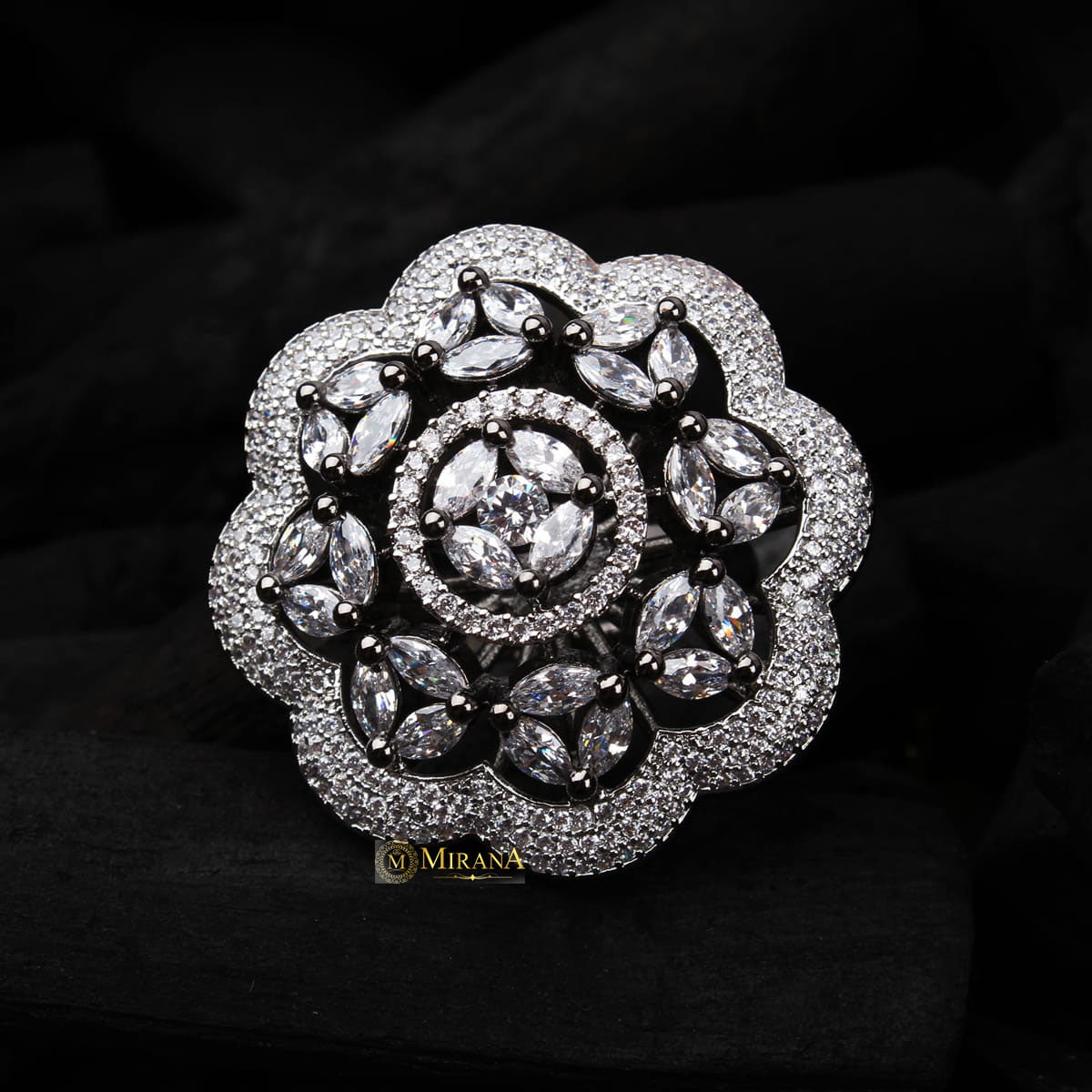 Faux Flower Design Ring