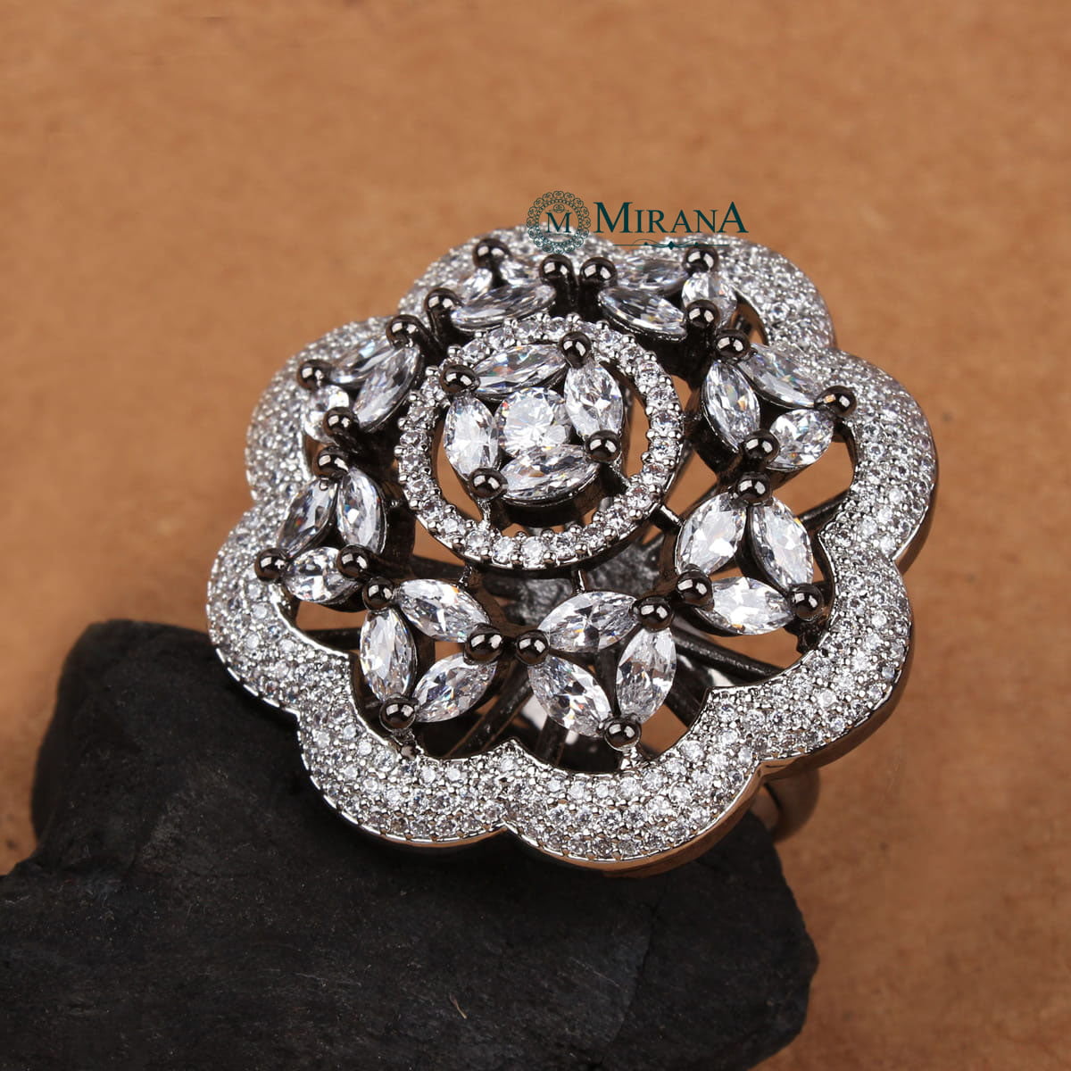 Faux Flower Design Ring