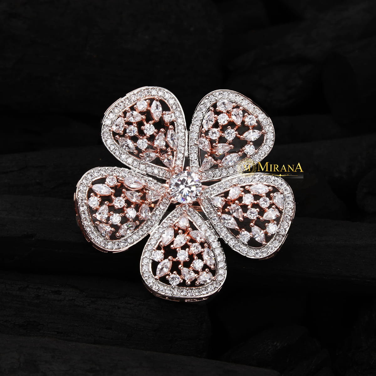 Exclusive Flower Ring