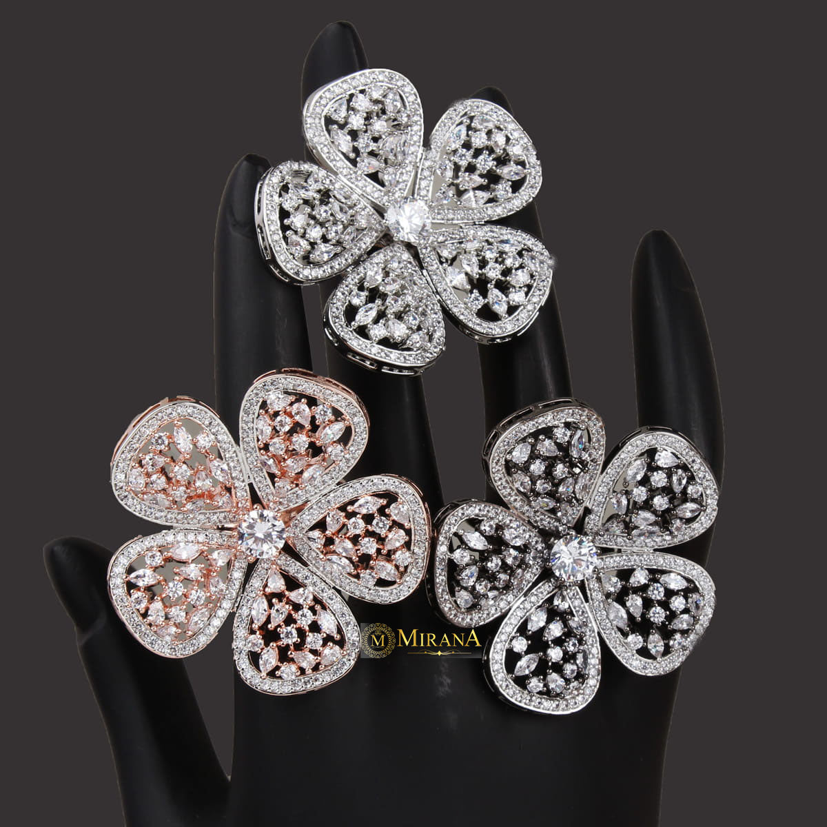 Exclusive Flower Ring