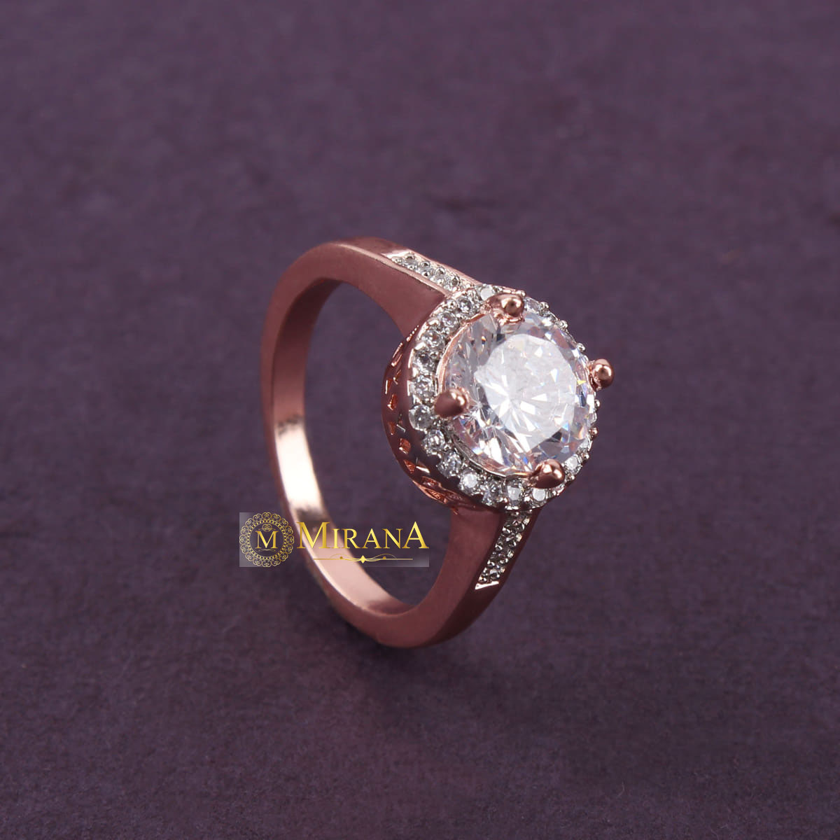 Cluster Solitaire Round Ring