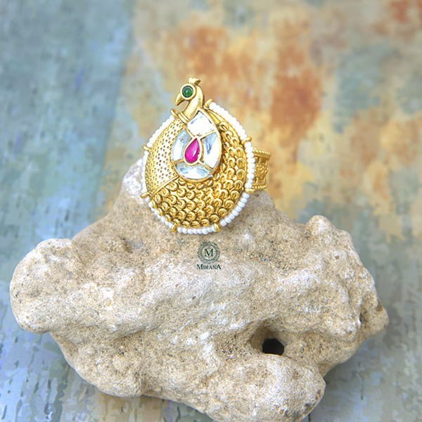 Rani Mayuri Ruby Green Antique Ring