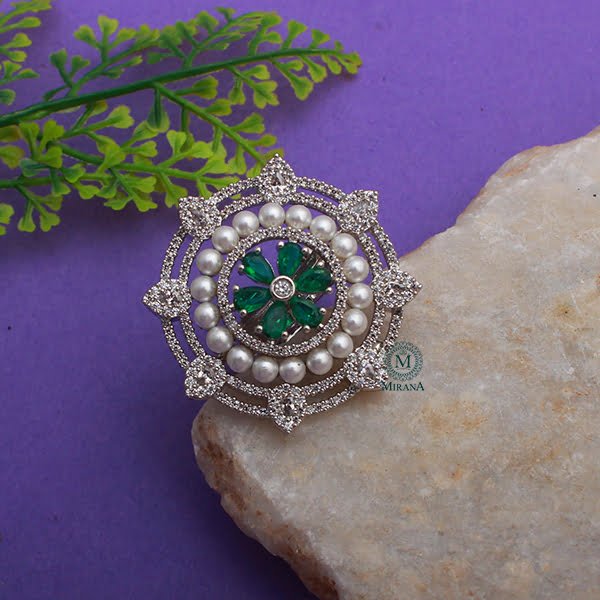 Malina Emerald Green Pearl Designer Ring