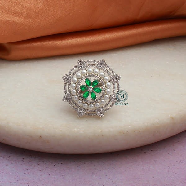 Malina Emerald Green Pearl Designer Ring