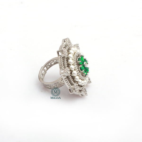 Malina Emerald Green Pearl Designer Ring