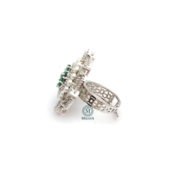 Malina Emerald Green Pearl Designer Ring