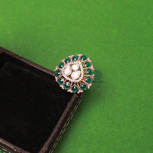 Kanika Emerald Green Polki Designer Ring