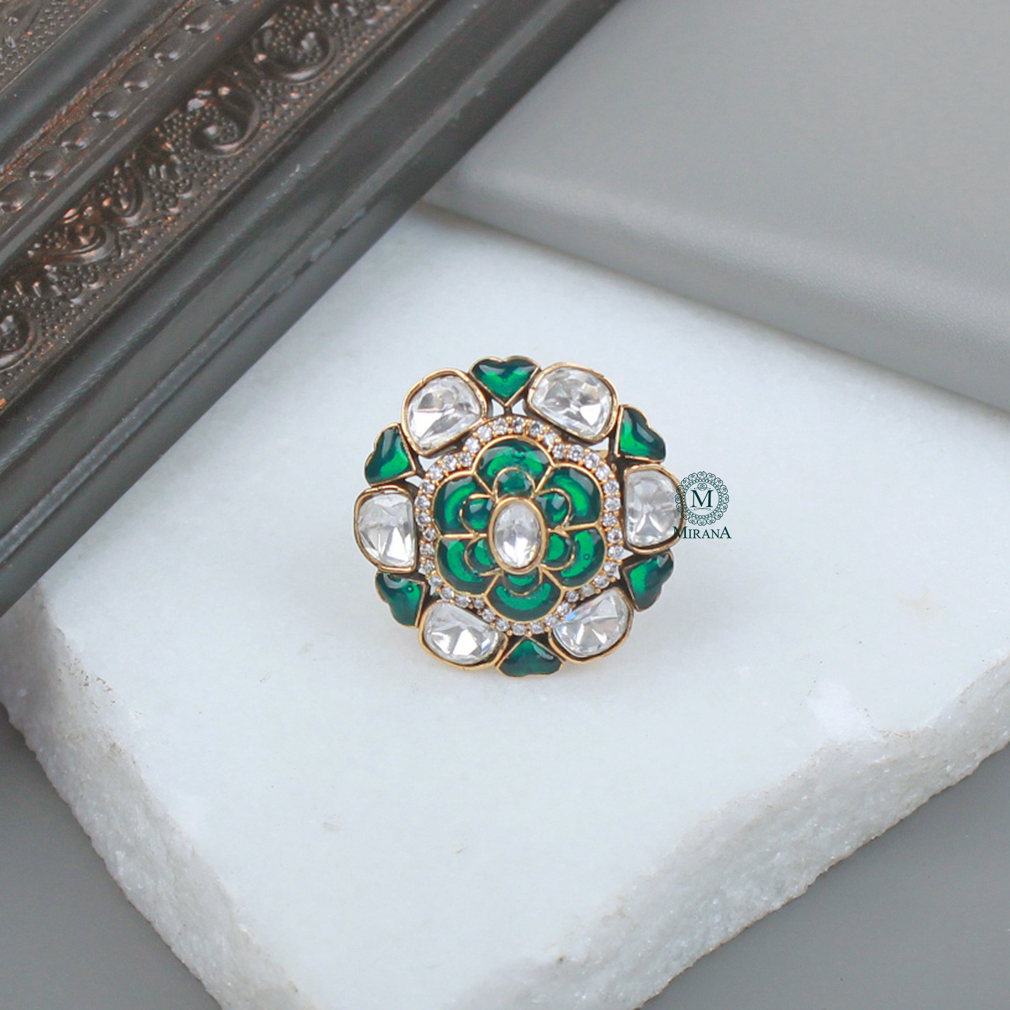 Roopa Emerald Green Polki Designer Ring