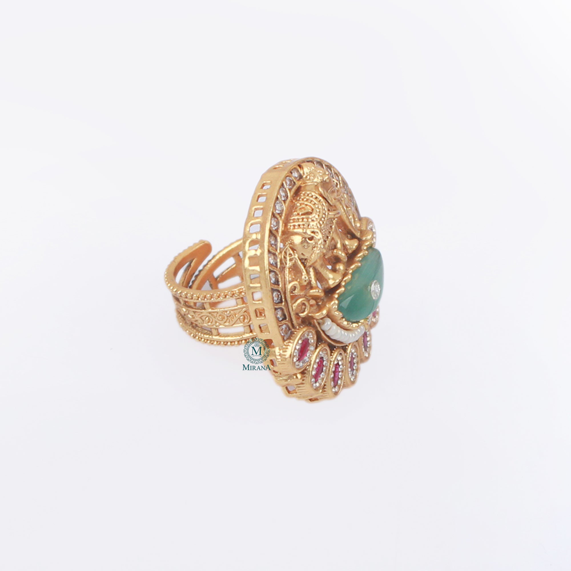 Gaja Antique Designer Ring