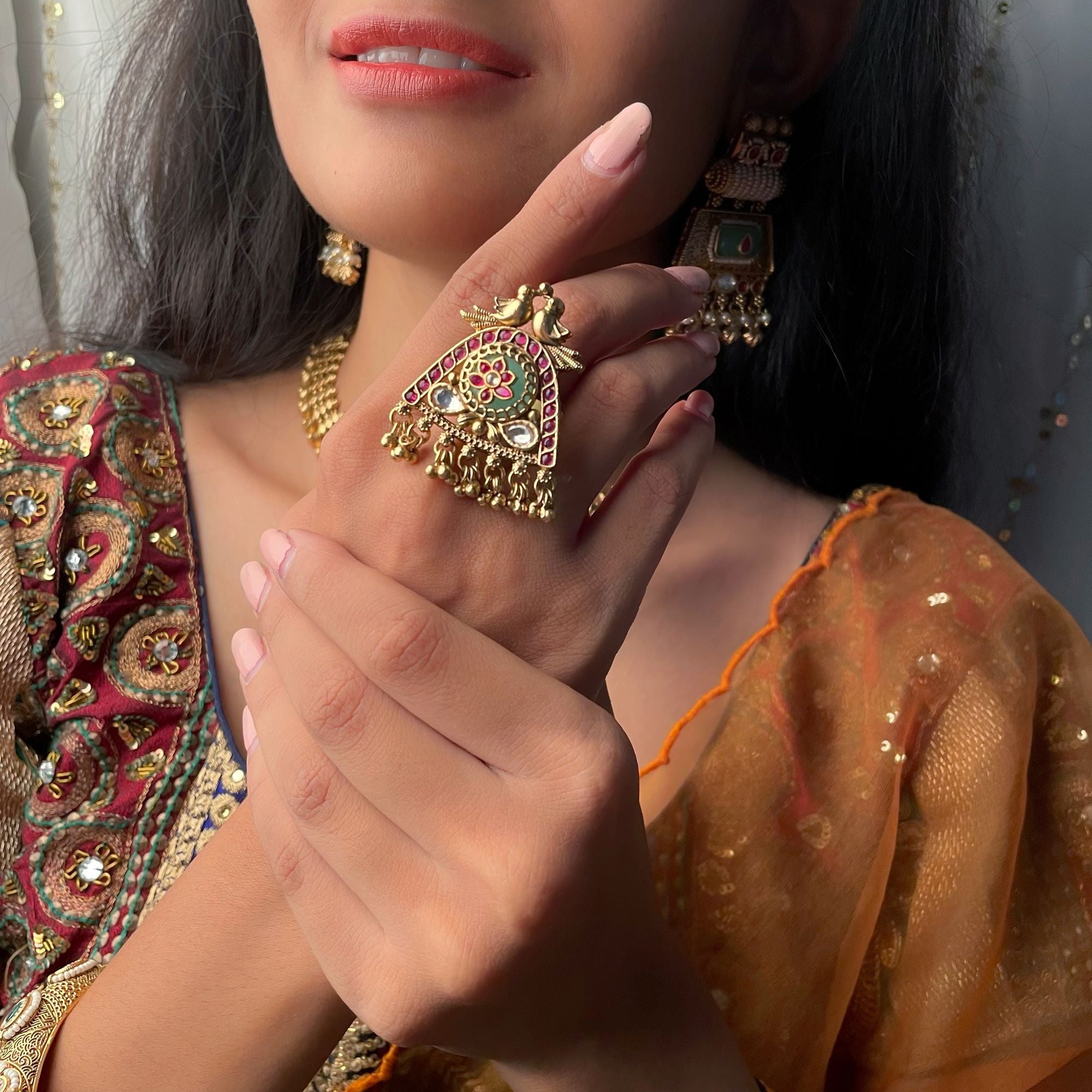Veena Antique Designer Ring