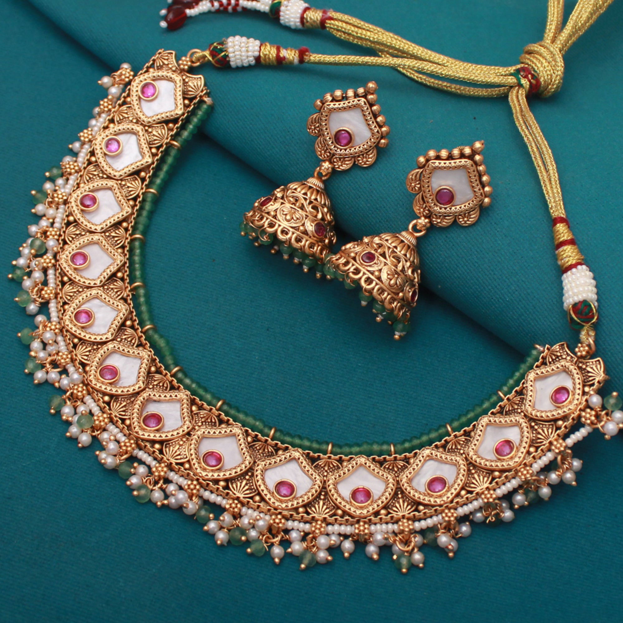 Preeti MOP Antique Designer Necklace Set