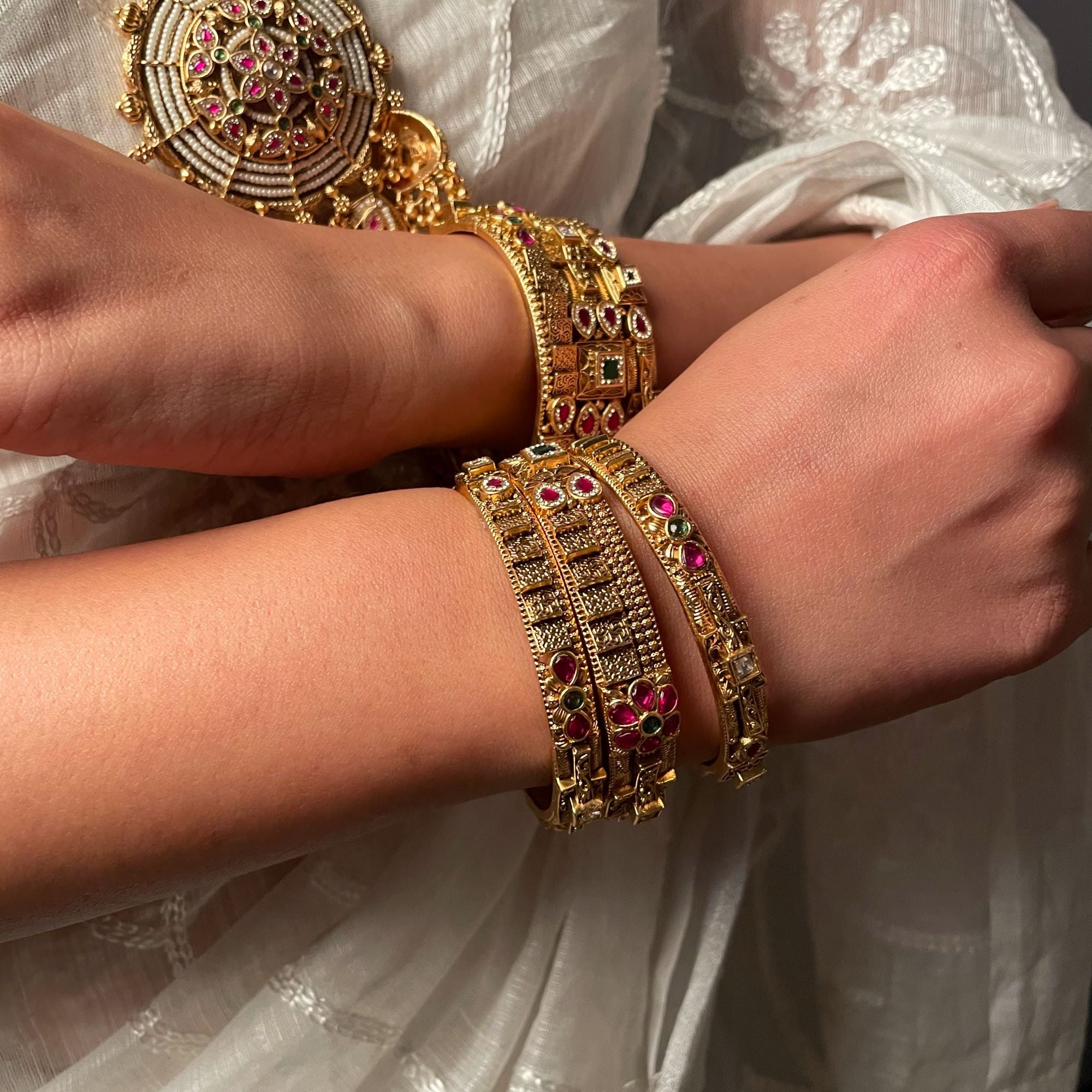 Veena Antique Designer Bangles
