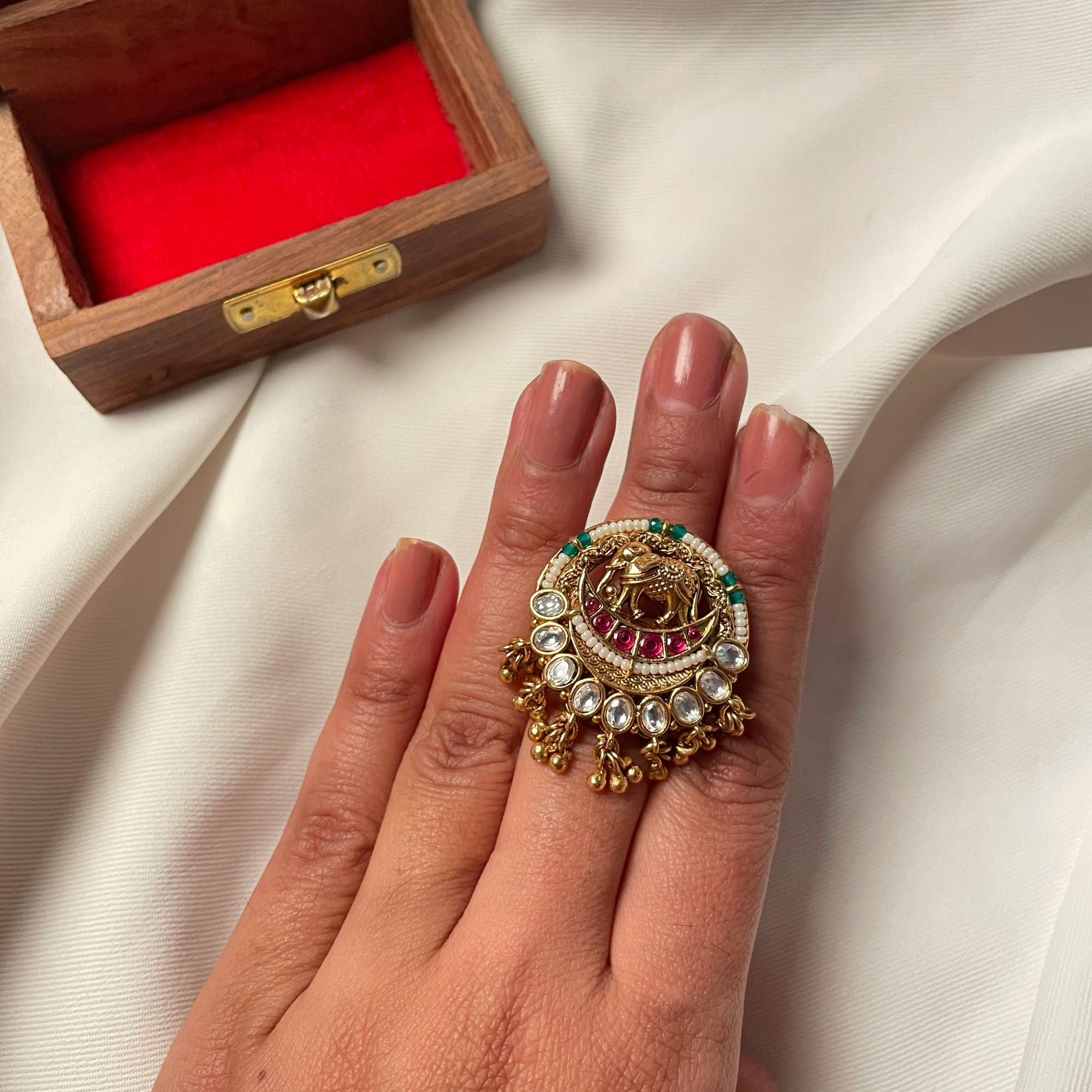 Kumbhi Antique Designer Ring