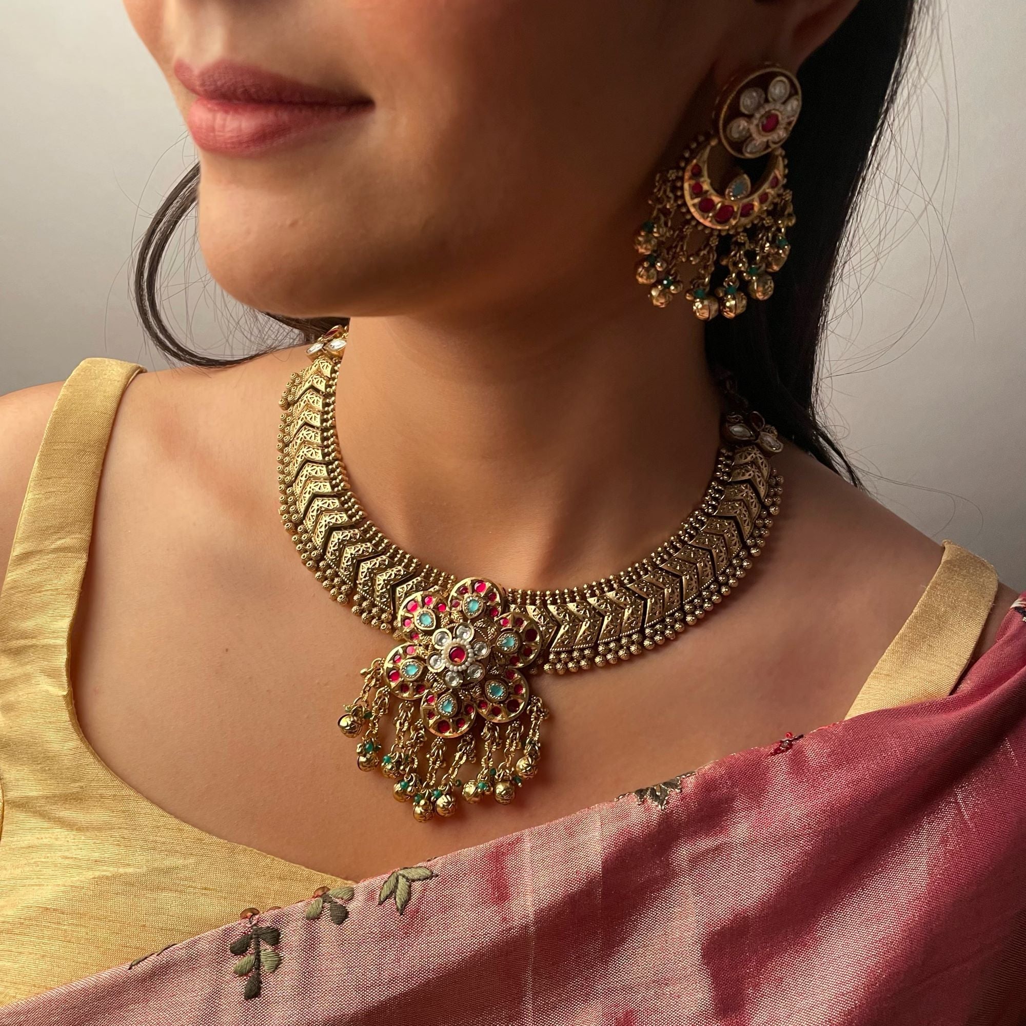 Pinal Antique Necklace Set